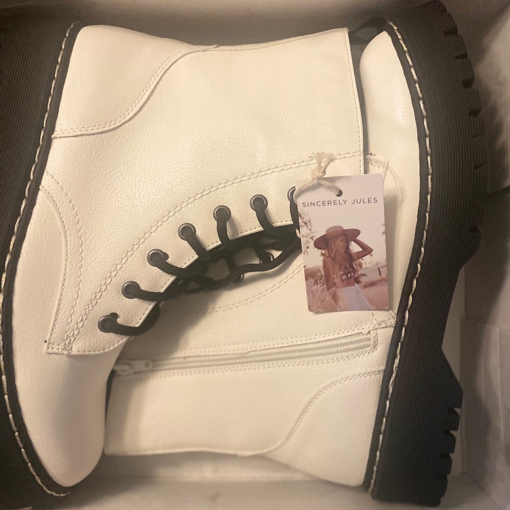 Sincerely Jules Boots